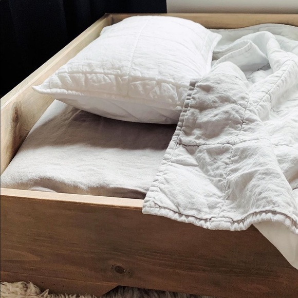 restoration hardware crib sheets